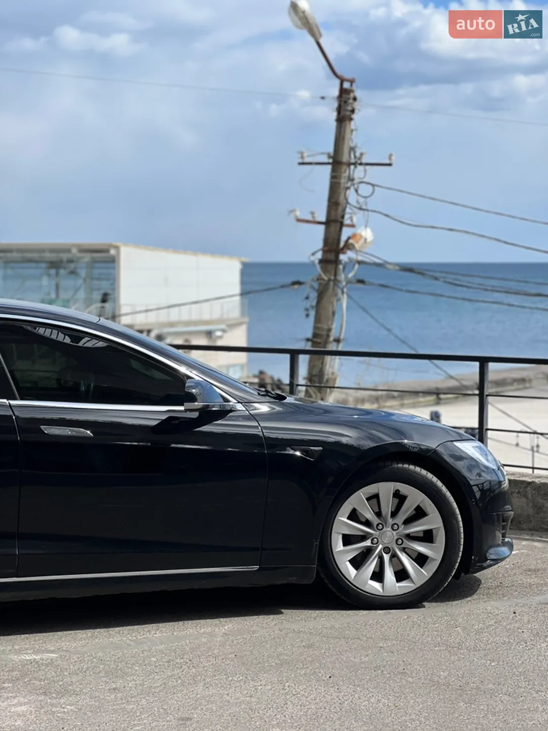 2017 Tesla Model S - мініатюра 10
