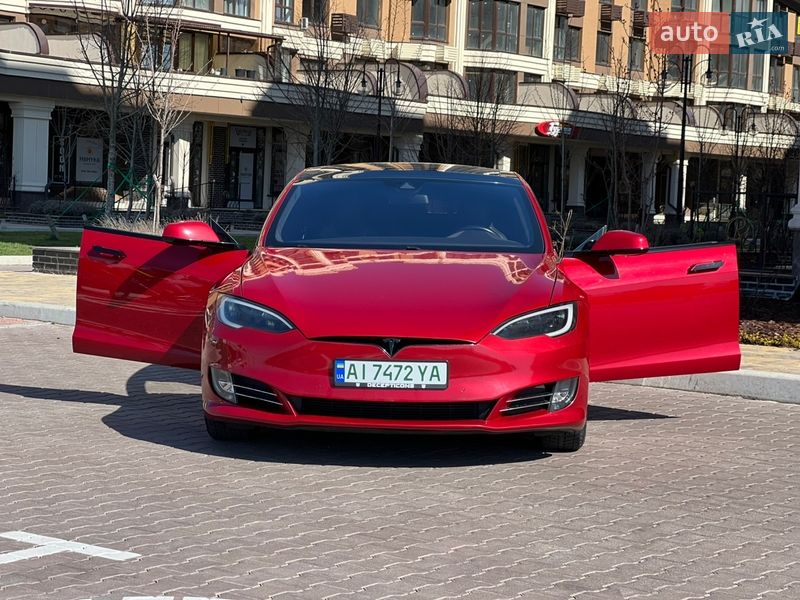 Ліфтбек Tesla Model S 2016 в Софіївській Борщагівці фото 10 Ліфтбек Tesla Model S 2016 в Софіївській Борщагівці