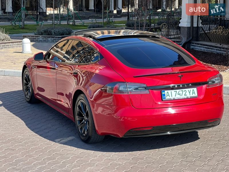Ліфтбек Tesla Model S 2016 в Софіївській Борщагівці фото 17 Ліфтбек Tesla Model S 2016 в Софіївській Борщагівці