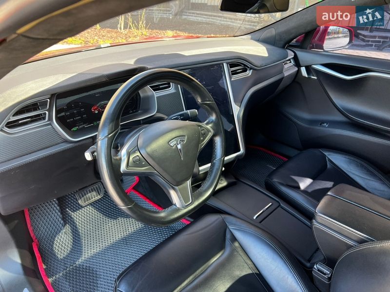 Ліфтбек Tesla Model S 2016 в Софіївській Борщагівці фото 21 Ліфтбек Tesla Model S 2016 в Софіївській Борщагівці
