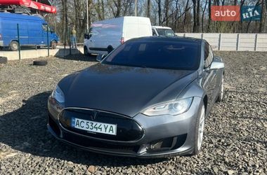 Лифтбек Tesla Model S 2013 в Луцке