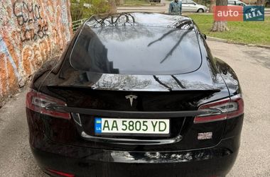 Ліфтбек Tesla Model S 2018 в Києві