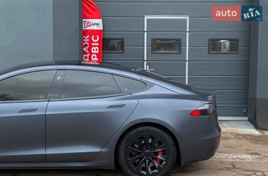 Ліфтбек Tesla Model S 2019 в Києві
