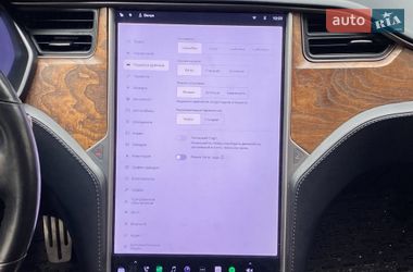 Ліфтбек Tesla Model S 2019 в Києві
