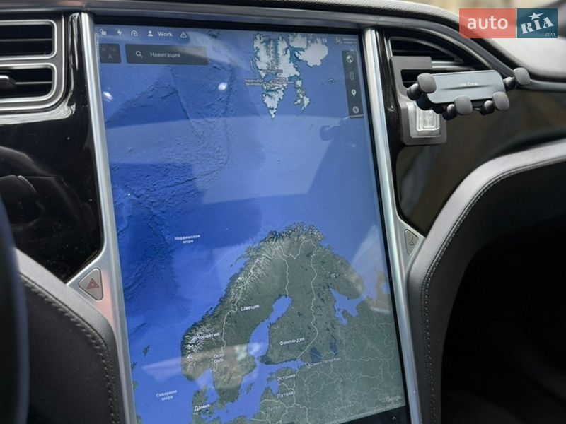 Ліфтбек Tesla Model S 2014 в Умані фото 36 Ліфтбек Tesla Model S 2014 в Умані