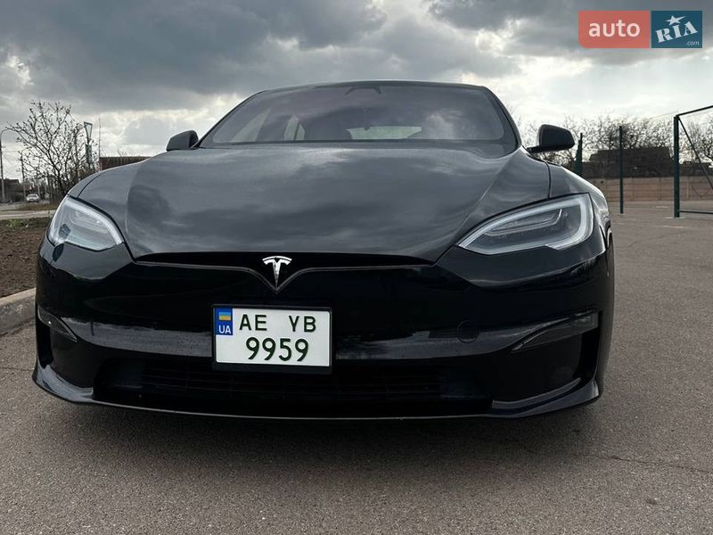 Лифтбек Tesla Model S 2021 в Кривом Роге