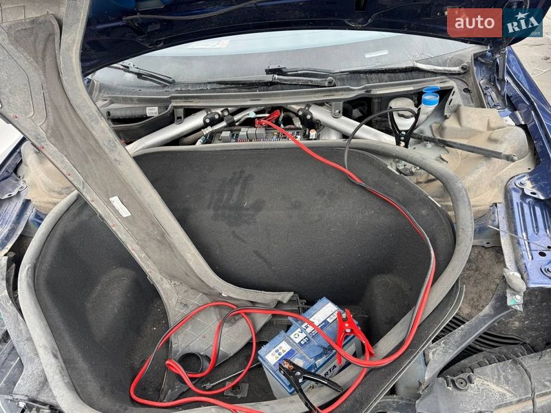 Лифтбек Tesla Model S 2016 в Львове