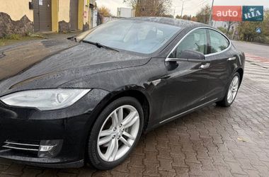 Лифтбек Tesla Model S 2014 в Кременчуге