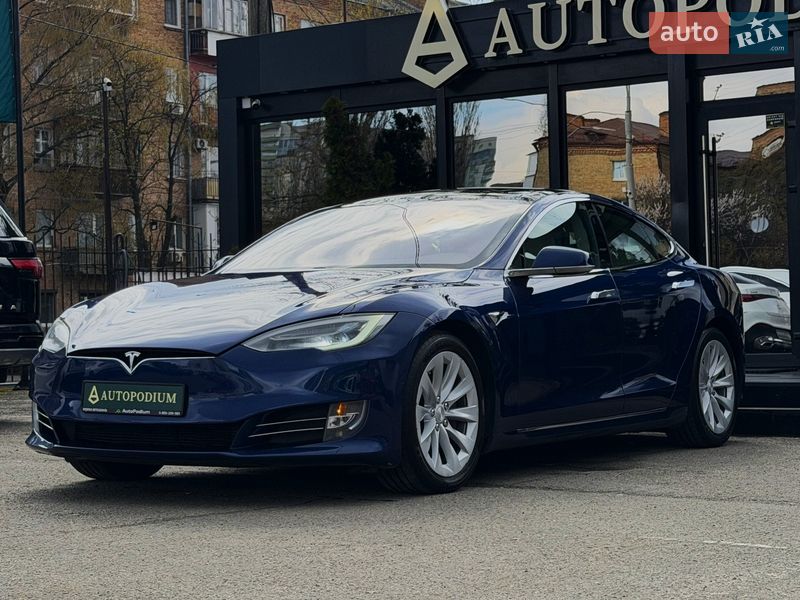 Ліфтбек Tesla Model S 2018 в Києві фото 3 Ліфтбек Tesla Model S 2018 в Києві