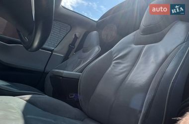 Ліфтбек Tesla Model S 2014 в Рівному