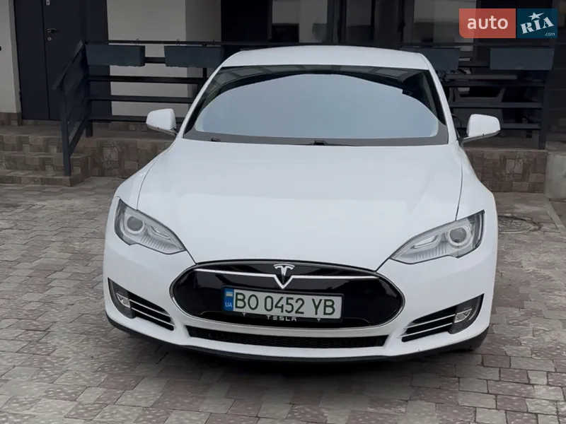Tesla Model S