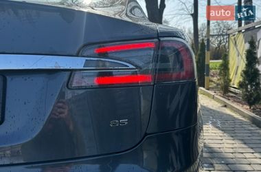 Лифтбек Tesla Model S 2015 в Богородчанах