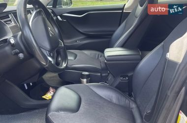 Ліфтбек Tesla Model S 2015 в Миколаєві