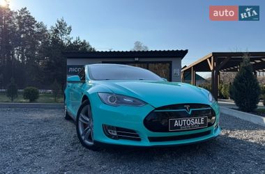 Ліфтбек Tesla Model S 2013 в Шепетівці