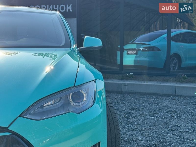 Лифтбек Tesla Model S 2013 в Шепетовке