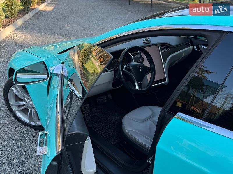 Лифтбек Tesla Model S 2013 в Шепетовке