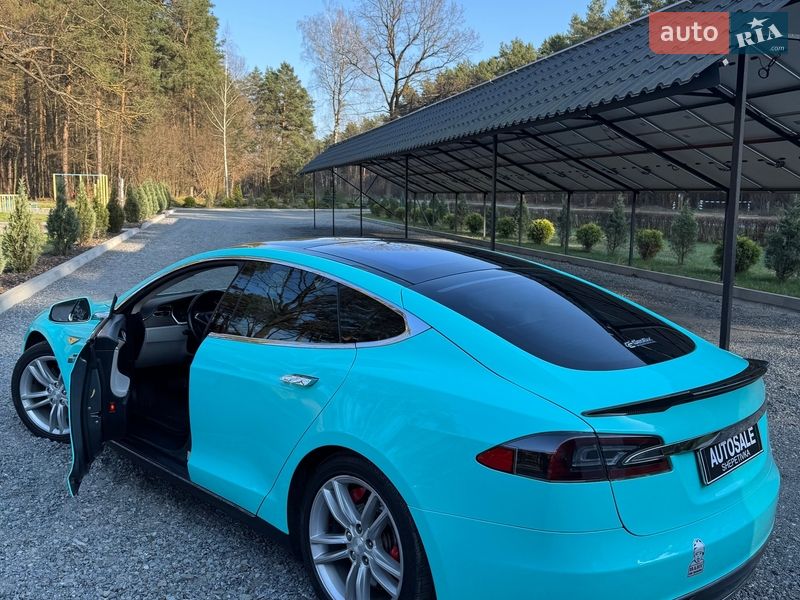 Лифтбек Tesla Model S 2013 в Шепетовке