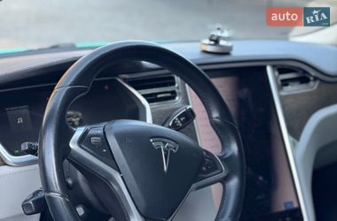 Ліфтбек Tesla Model S 2013 в Шепетівці