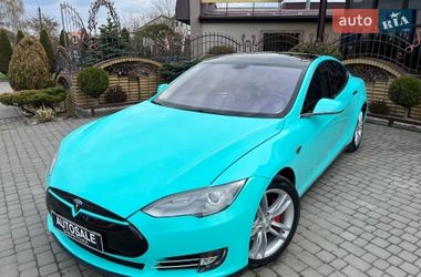 Ліфтбек Tesla Model S 2013 в Шепетівці