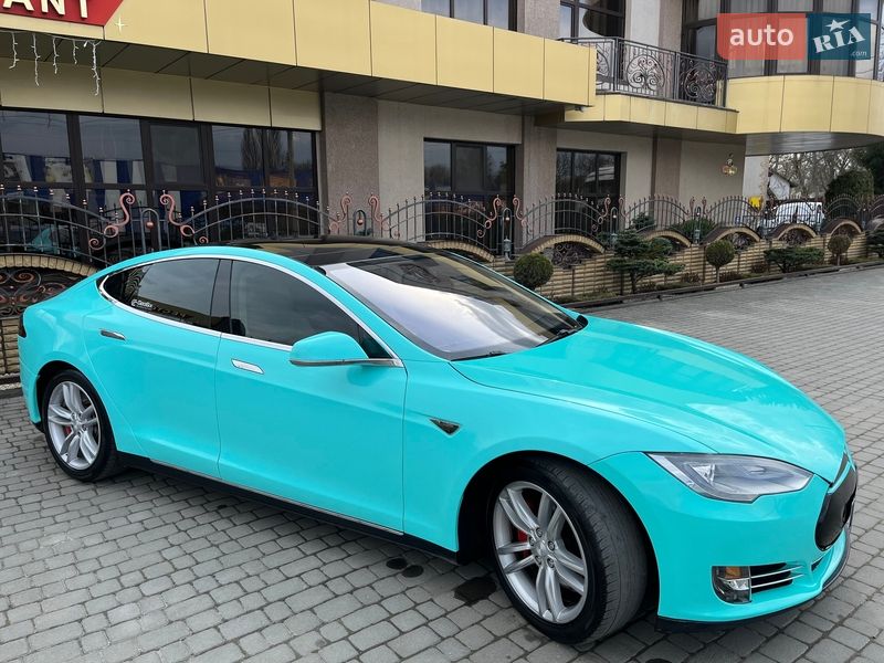 Лифтбек Tesla Model S 2013 в Шепетовке