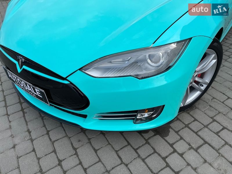 Лифтбек Tesla Model S 2013 в Шепетовке