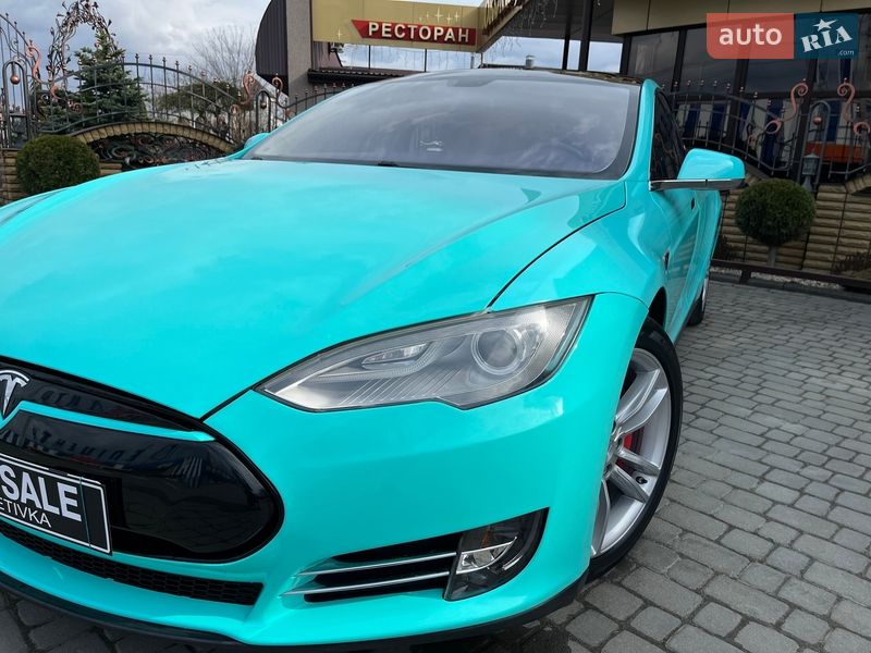Лифтбек Tesla Model S 2013 в Шепетовке