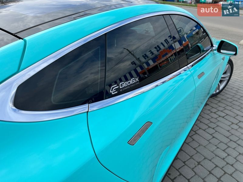Лифтбек Tesla Model S 2013 в Шепетовке