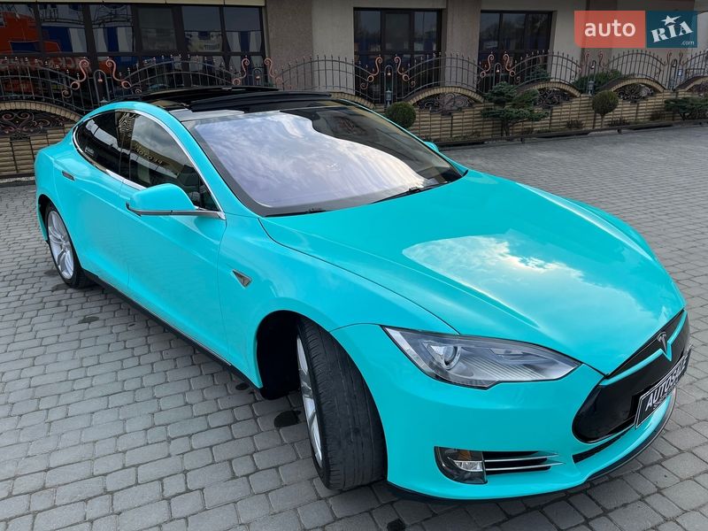 Лифтбек Tesla Model S 2013 в Шепетовке