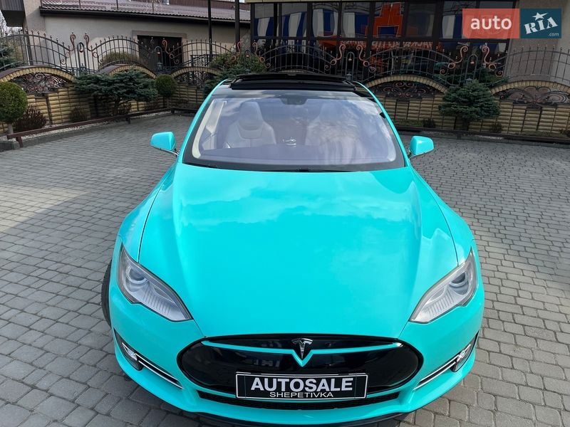 Лифтбек Tesla Model S 2013 в Шепетовке