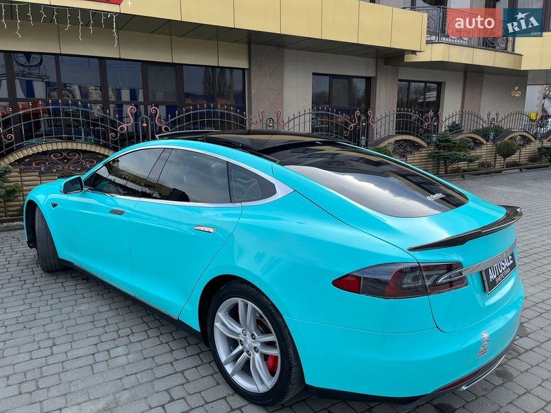 Лифтбек Tesla Model S 2013 в Шепетовке