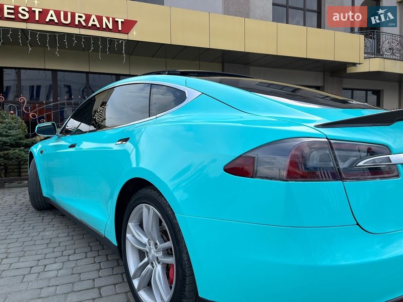 Лифтбек Tesla Model S 2013 в Шепетовке