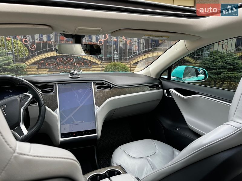 Лифтбек Tesla Model S 2013 в Шепетовке