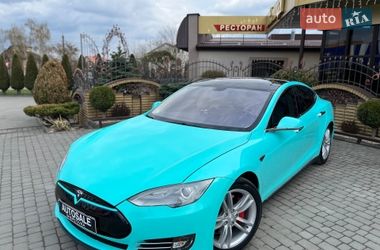 Ліфтбек Tesla Model S 2013 в Шепетівці