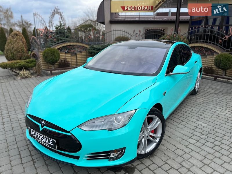 Лифтбек Tesla Model S 2013 в Шепетовке