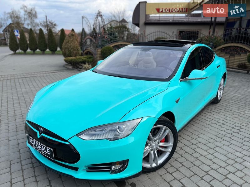 Лифтбек Tesla Model S 2013 в Шепетовке