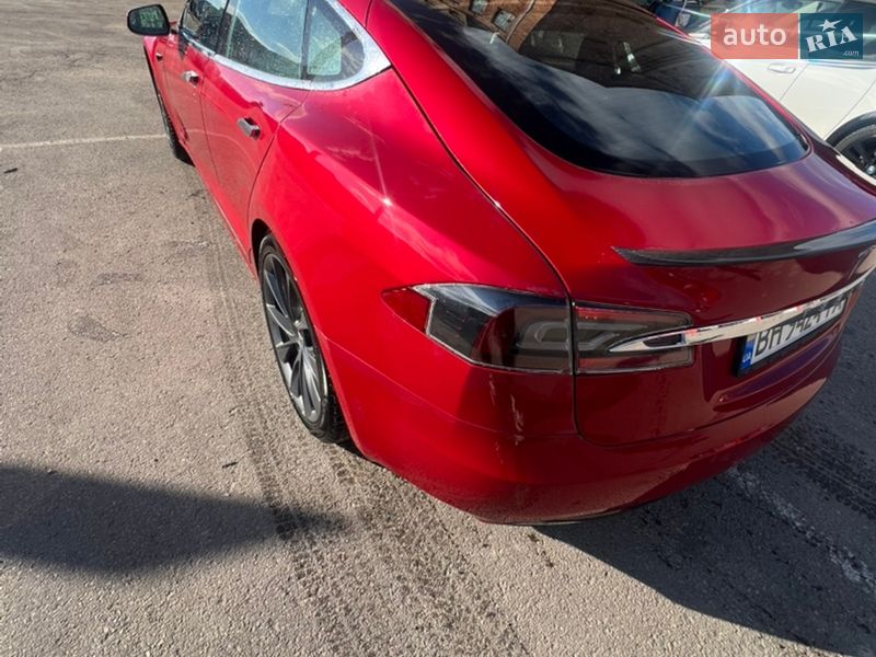 Ліфтбек Tesla Model S 2020 в Одесі фото 4 Ліфтбек Tesla Model S 2020 в Одесі