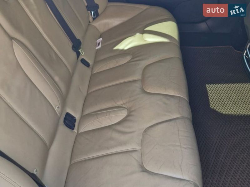 Лифтбек Tesla Model S 2016 в Николаеве