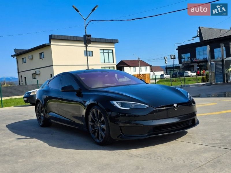 Ліфтбек Tesla Model S 2021 в Тячеві