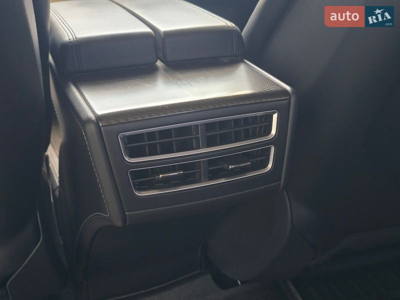 Ліфтбек Tesla Model S 2014 в Хмельницькому фото 66 Ліфтбек Tesla Model S 2014 в Хмельницькому