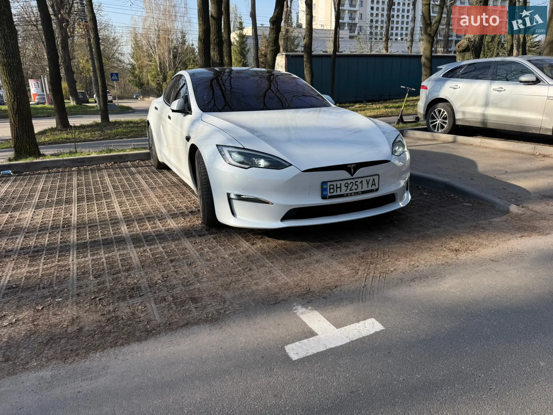 2022 Tesla Model S - мініатюра 4