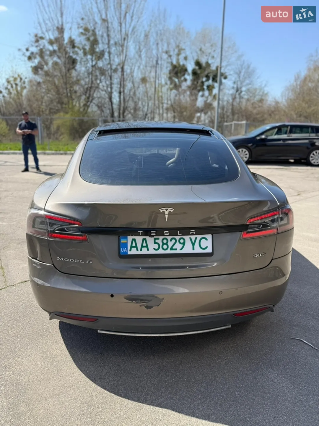 2015 Tesla Model S - мініатюра 13