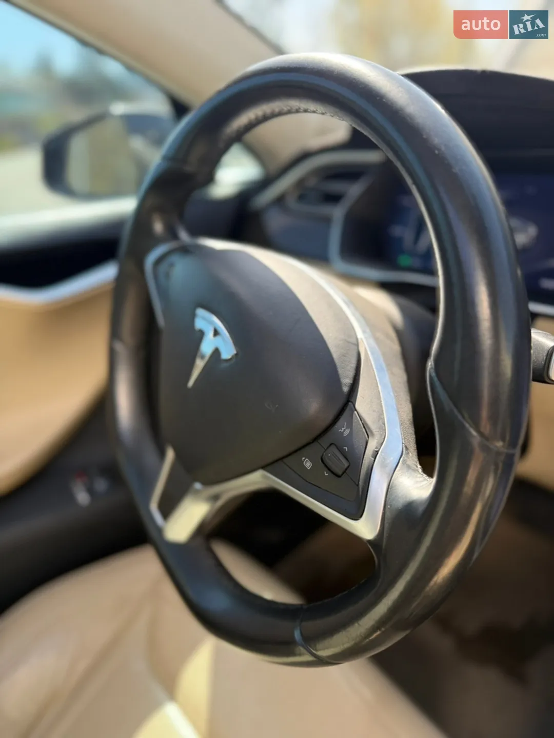 2015 Tesla Model S - мініатюра 31
