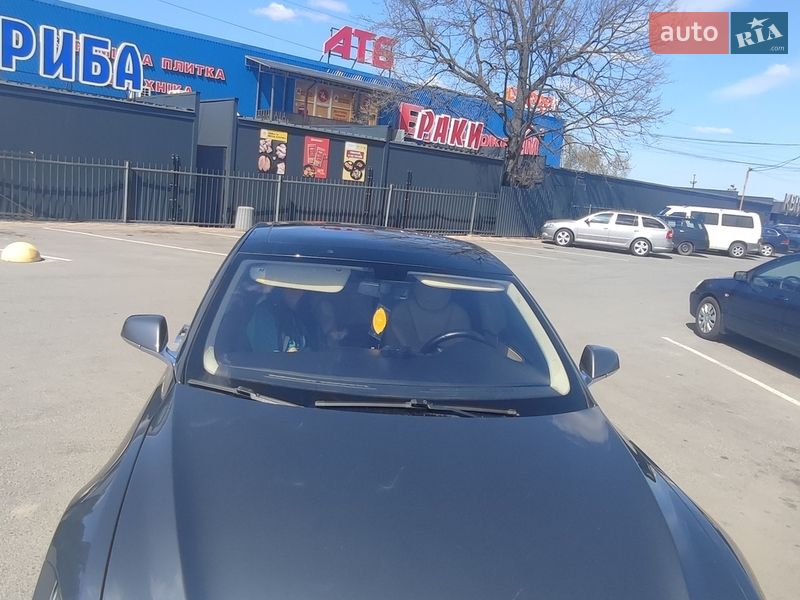 Ліфтбек Tesla Model S 2014 в Житомирі