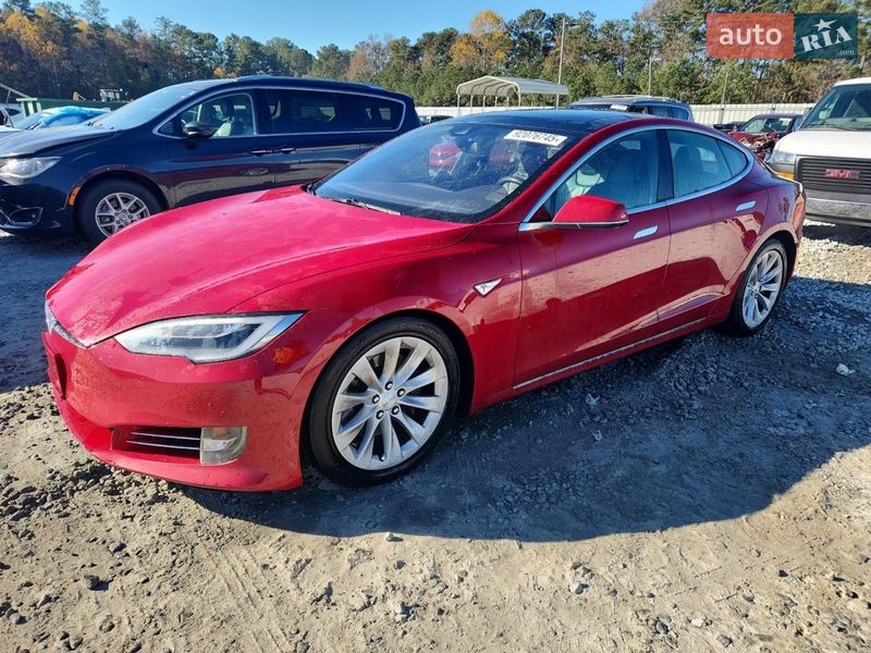 Tesla Model S 2016
