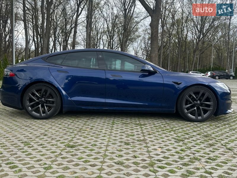 Ліфтбек Tesla Model S 2022 в Харкові