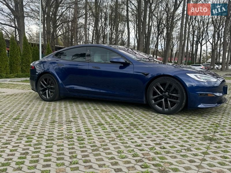 Ліфтбек Tesla Model S 2022 в Харкові