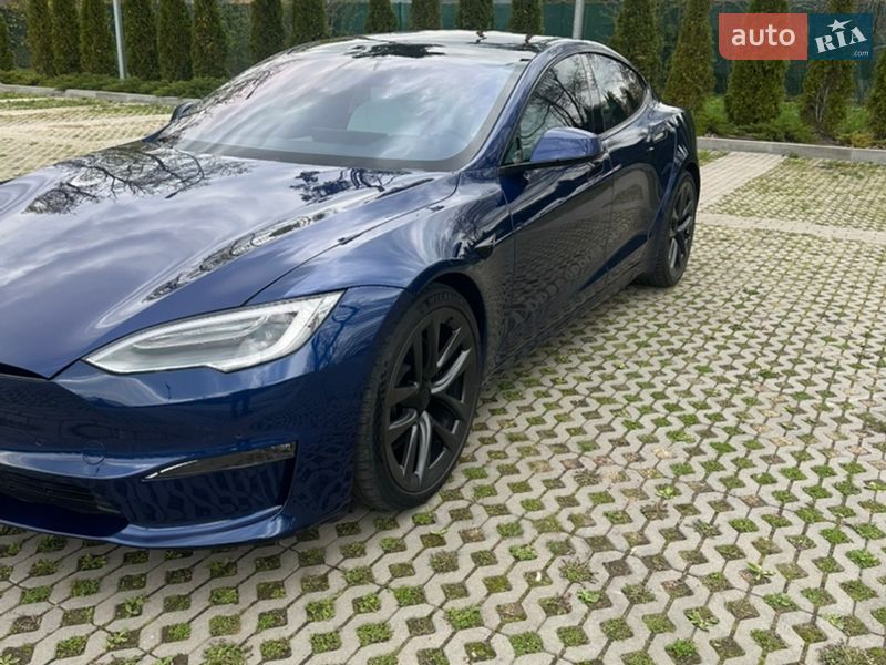 Ліфтбек Tesla Model S 2022 в Харкові
