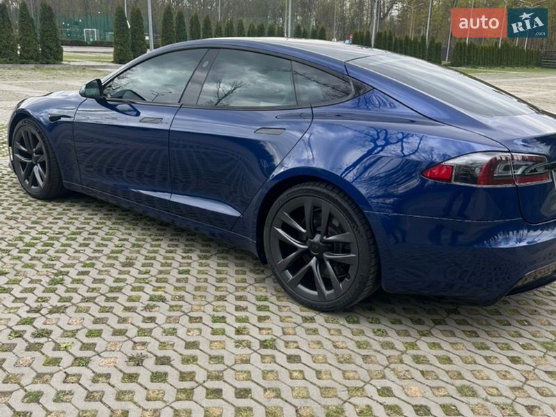 Лифтбек Tesla Model S 2022 в Харькове