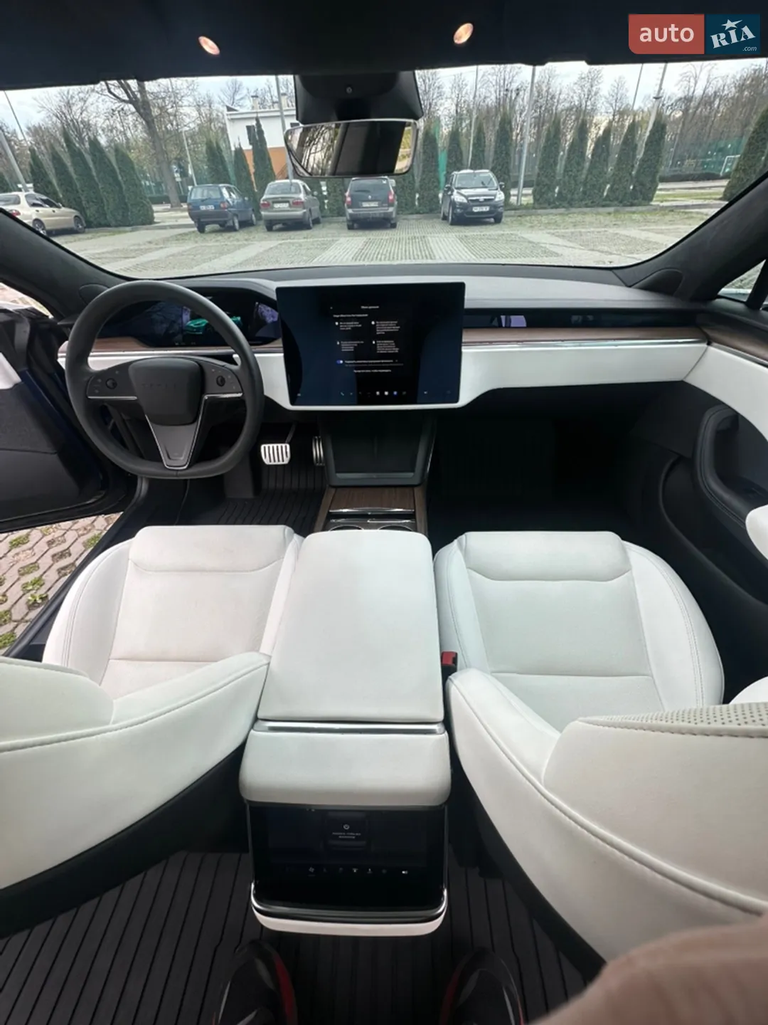 2022 Tesla Model S - мініатюра 10