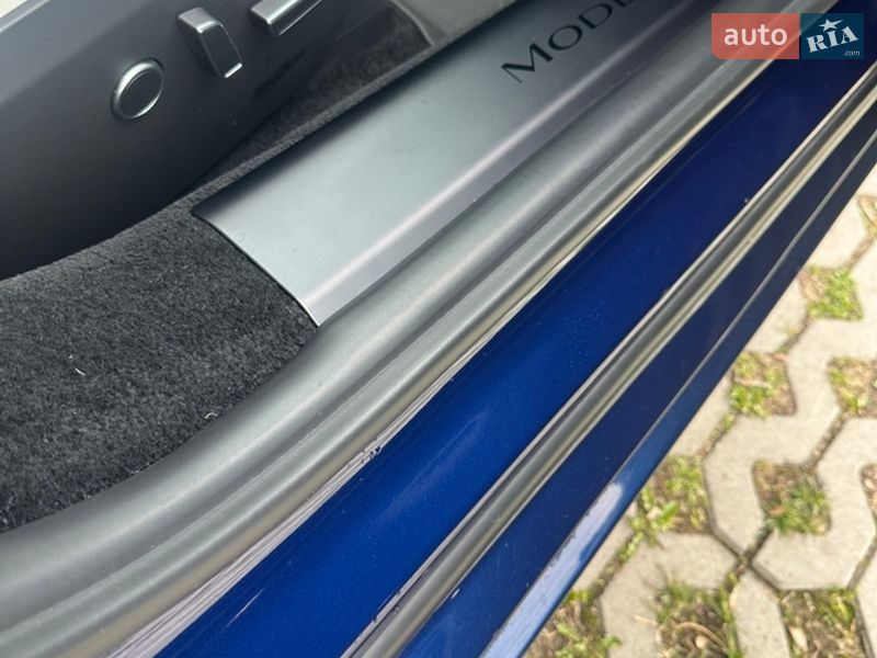 Ліфтбек Tesla Model S 2022 в Харкові